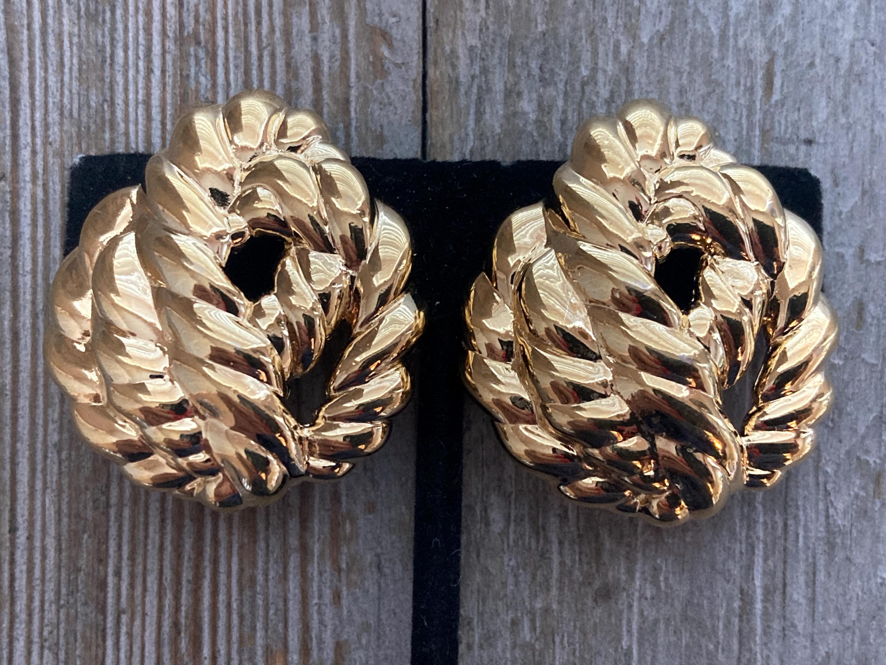 Boucles D'Oreilles Vintage Guy Laroche - Clip - Doré - Occasion Très Bon État