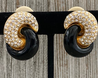 Belles boucles d'oreilles clip classiques en or et noir CHRISTIAN DIOR vintage des années 1990 avec strass