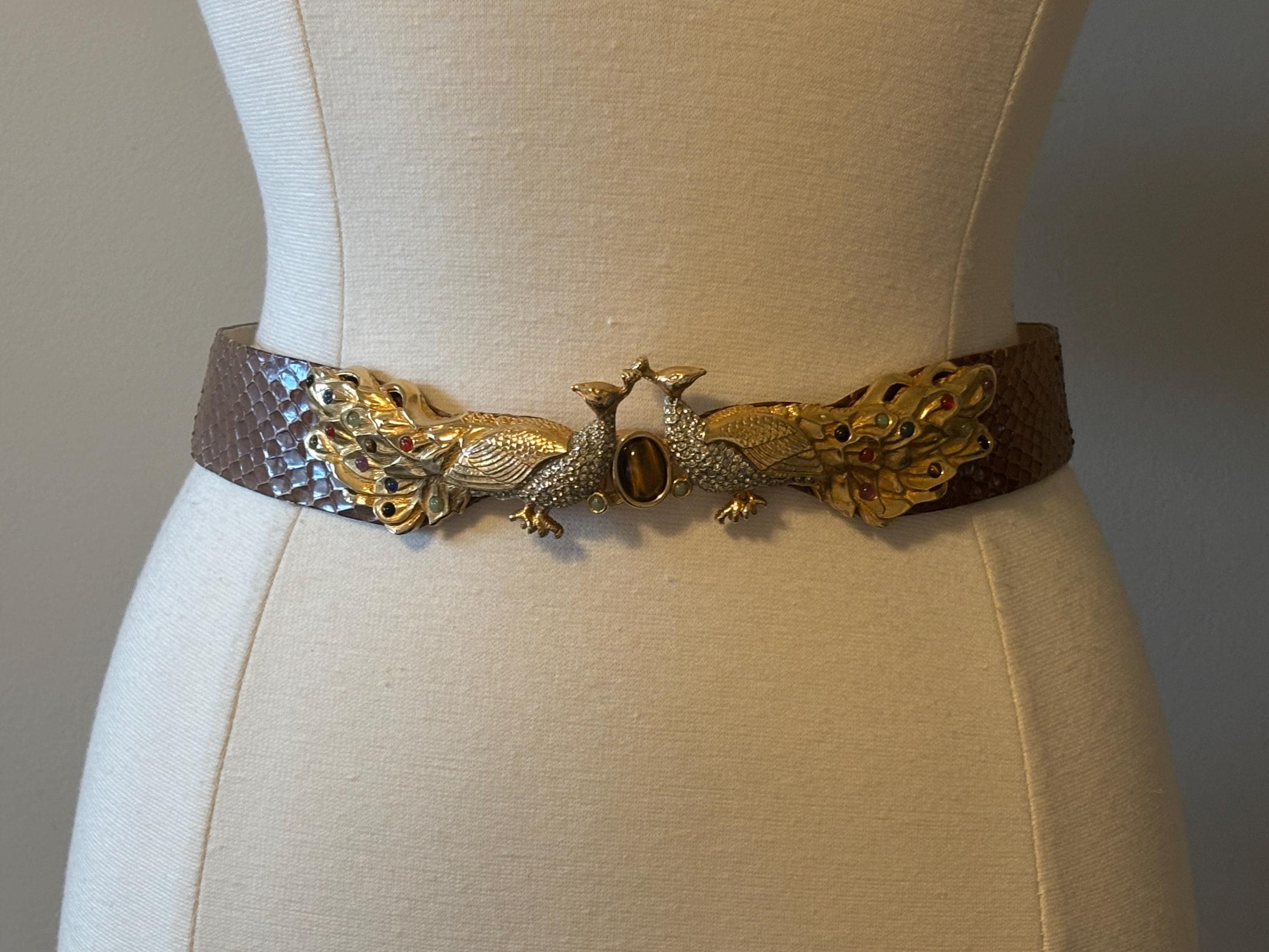Judith Leiber Crystal Waist Belt Gemstone Gold Adjustable Leather Belt 29 30 31 Judith Leiber Belts for Women | The RealReal main image 3