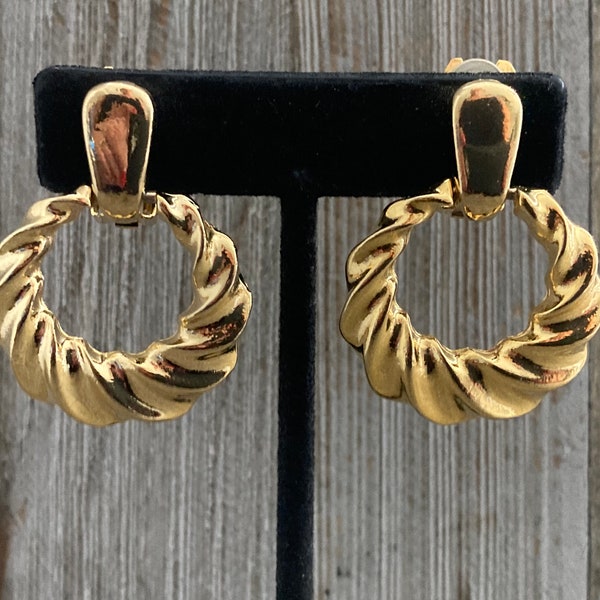 PAOLO Signed Vintage 1980's-90's Gold Modern Doorknocker Statement Clip Earrings