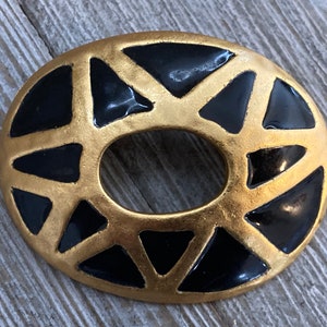 Beautiful ANNE KLEIN Vintage 1990&#39;s Gold And Black Oval Modern Statement Brooch