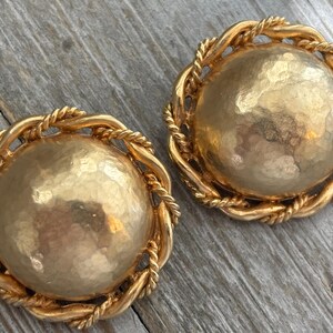 VC Signed 1980's Large Round Hammered Gold Modern Clip Earrings