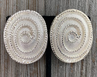 Fabulous NEW OLD STOCK Vintage 1990's Large Silver Oval Shaped Modern Runway Clip Earrings
