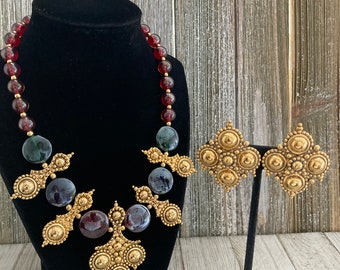 JOSE BARRERA Vintage 1990&#39;s Adriatic Gold Moghul Statement Necklace With Multicolored Beads And Clip Earrings