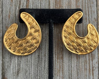 Fabulous Vintage 1990's Heavy Modern Gold Runway Pierced Earrings