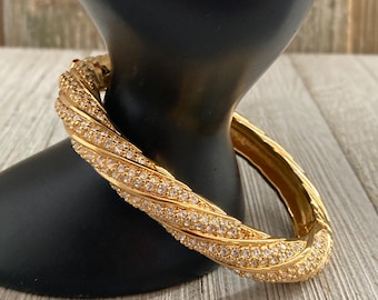 SWAROVSKI Vintage 1990&#39;s Classic Gold Hinged Bangle Bracelet With Rhinestones
