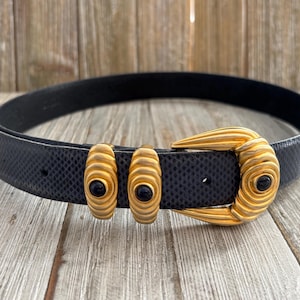 Carlisle Belt - Etsy display picture 1