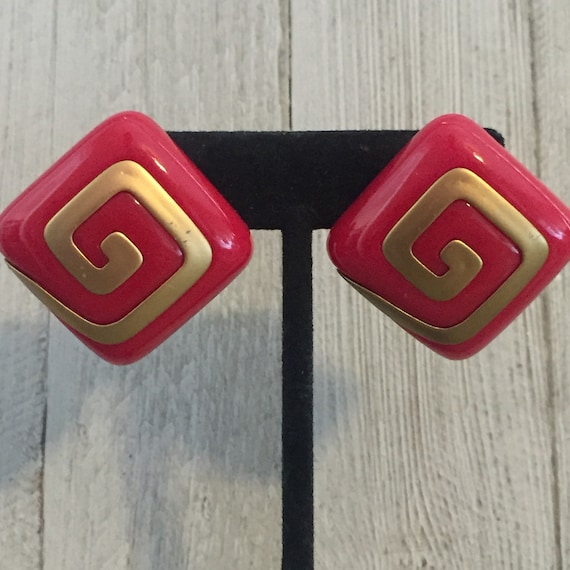 Vintage Modern 1970's  Red Lucite Statement Earri… - image 1