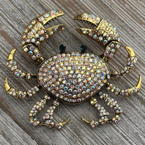 Beautiful HEIDI DAUS Signed Vintage 1990&#39;s Large Crab Brooch With Rhinestones