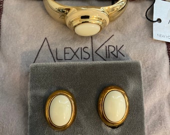 Spektakuläre ALEXIS KIRK New Old Stock Vintage 1980er Jahre Moderne Beige Und Gold Klapp Armreif Armband und Oval Clip Ohrringe Set
