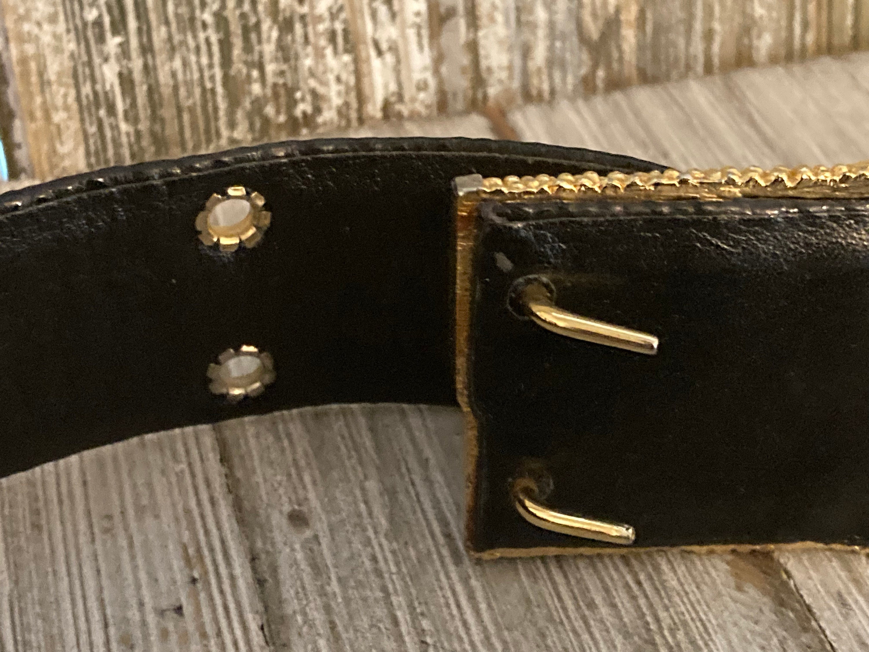 Vintage 70s 80s Judith Leiber Black Snakeskin Expandable Belt Gold Buckle Exquisite JUDITH LEIBER Vintage 1980 main image 2
