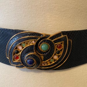 JUDITH LEIBER Vintage Navy Blue Snakeskin Gold Buckle Belt O/S Adjustable VTG Judith Leiber Blue Snakeskin wide belt With gold buckle  main image 3