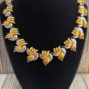 Stunning Vintage 1980&#39;s Heavy Silver And Gold Modern Statement Collar Necklace
