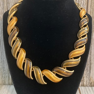 Fabulous ANNE KLEIN Vintage 1990&#39;s Brown And Orange Modern Classic Runway Necklace