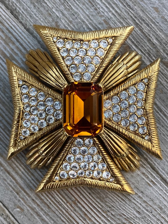 Vtg maltese cross brooch - Gem