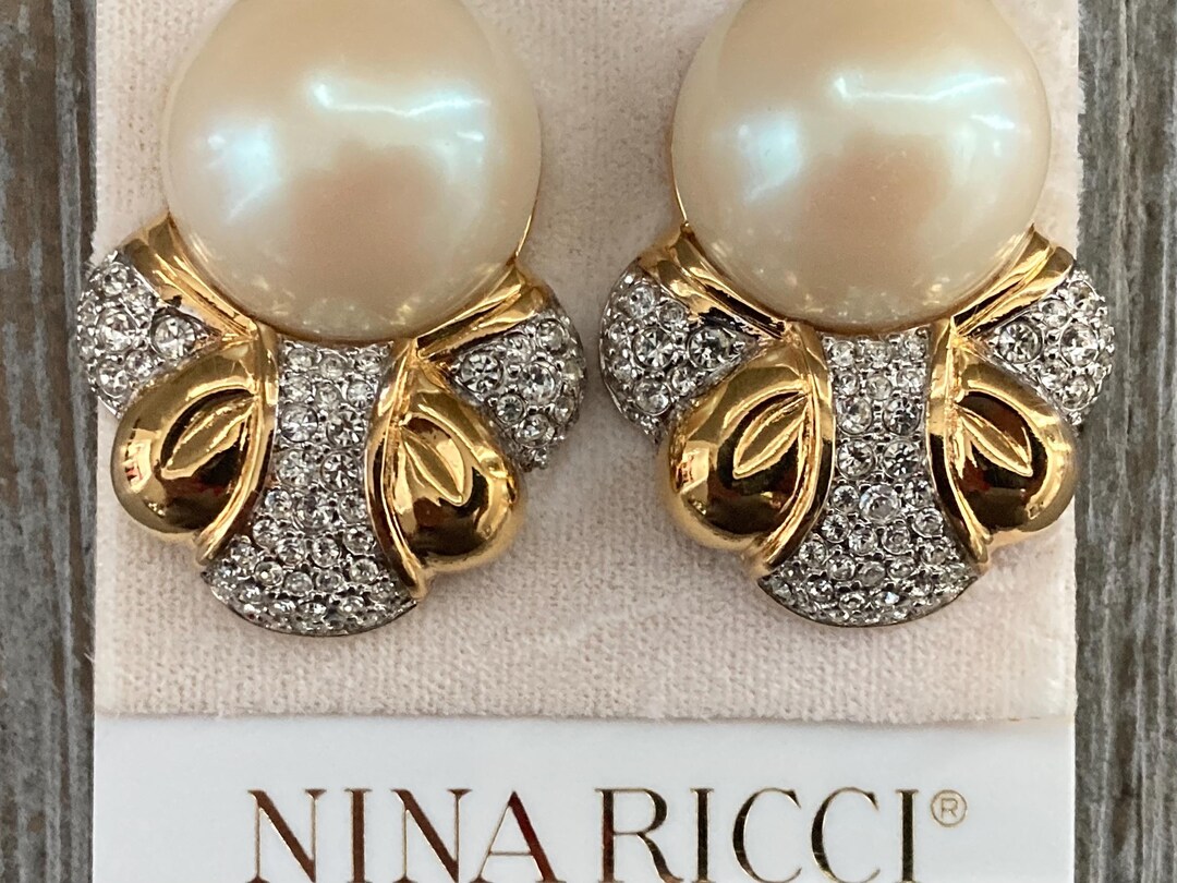 VINTAGE HOLLYWOOD☆petit twinkle ribbon pearl earrings Vintage Art Deco off White/ivory Pearl Rhinestone Earrings