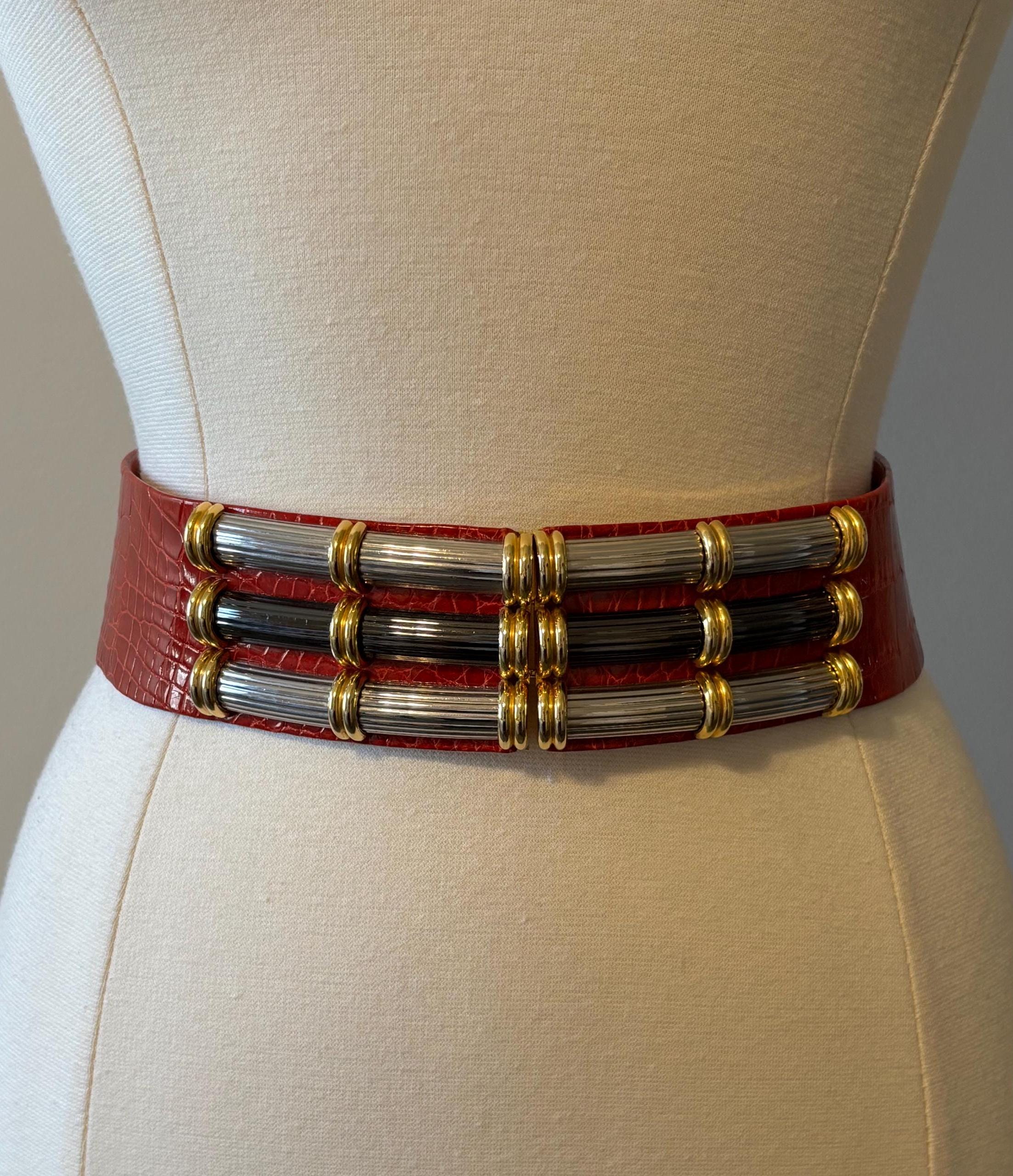 Magnificent JUDITH LEIBER Like New 1990 display picture 1