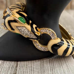RARE Ciner Zebra Bangle Bracelet With Bright Green Cabochon