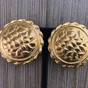 Amazing GIVENCHY Signed Vintage 1990&#39;s Large Round Gold Classic Modern Statement Clip Earrings