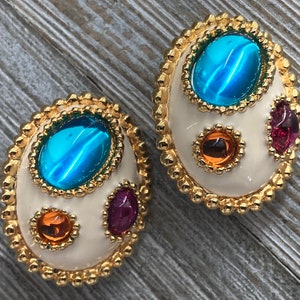 Gorgeous Vintage 1990's Gold And Beige Oval Statement Earrings With Multicolored Cabochons