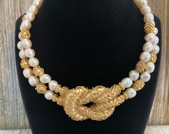 FRANKLIN MINT/Mary McFadden Vintage 1988  22K Gold Plated With Faux Pearls Classic Statement Necklace