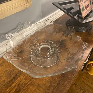 Rare Vintage Mid Century Clear Glass Fruit Bowl With Etched Floral Pattern