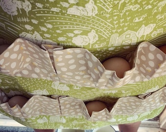 Egg Gathering Apron with Individual Pockets, Chicken Coop Homesteader Gift