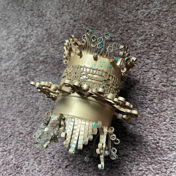 Tin Can Quilling Folk Art Tramp Arts Tin Cans Collection Etsy