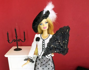 Tenue élégante noire et blanche pour poupées Barbie