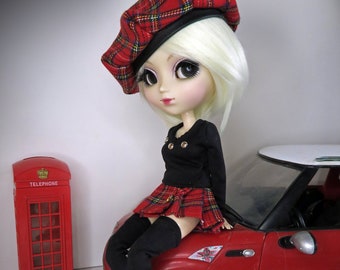 Petite Écossaise - Ensemble kilt et t-shirt à manches longues pour poupées Pullip