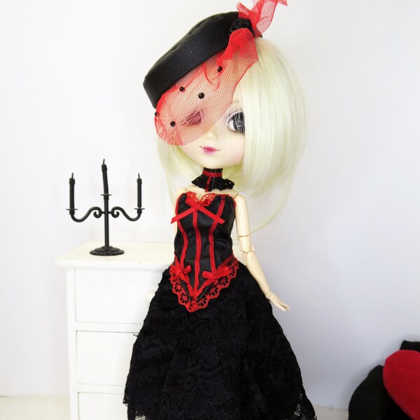 Tenue Gothic rouge et noire pour poupées Pullip