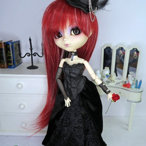 Comtesse Gothique - Ensemble gothique noir pour poupées Pullip