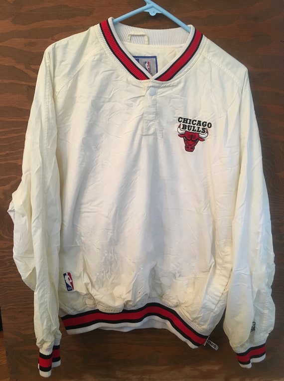 vintage chicago bulls starter pullover jacket