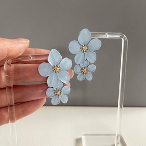 Light blue flower earrings, statement earrings, flowers earrings, bridesmaids earrings, floral earrings, bridal earrings, summer earrings