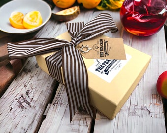 Fruit Tea Sampler Gift Box: Loose Leaf Tea with Infuser