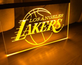 Lakers Sign Etsy