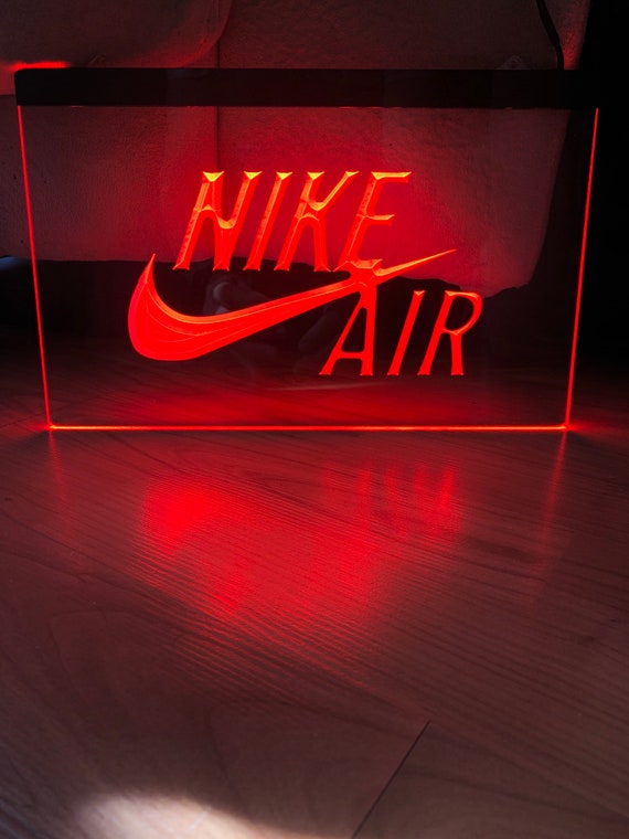 nike with lights on bottom