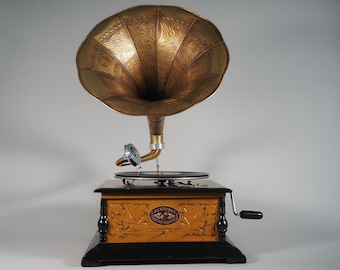 Beautiful ANTIQUE STYL Gramophone, Phonograph New Working - Record Player Antique Style - Handmade Gramophone - Nice Gift Idea