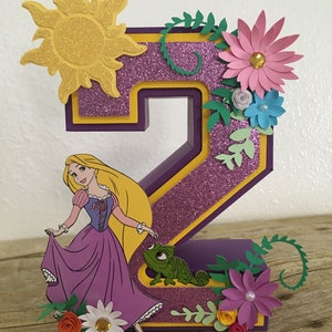 Lettres 3D inspirées enchevêtrées