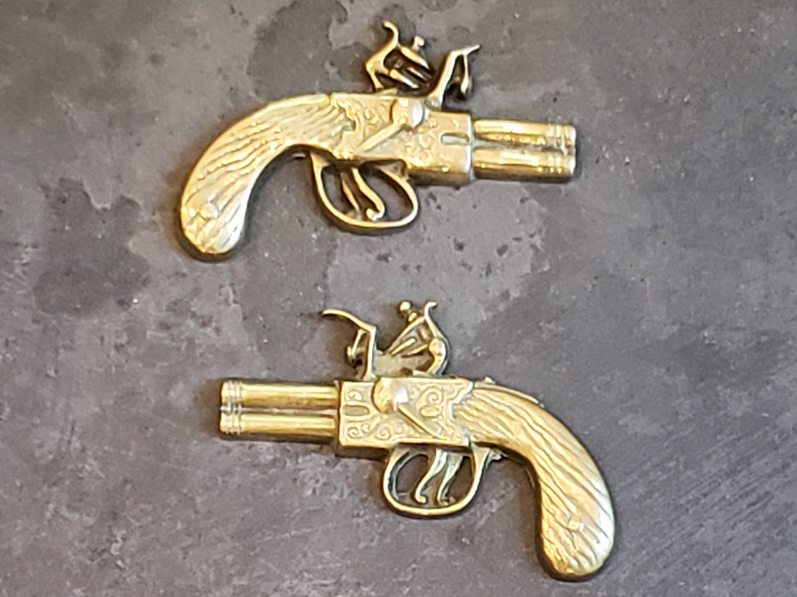Vintage pistol wall hanging, brass metal revolver gun wall decor, retro  revolver