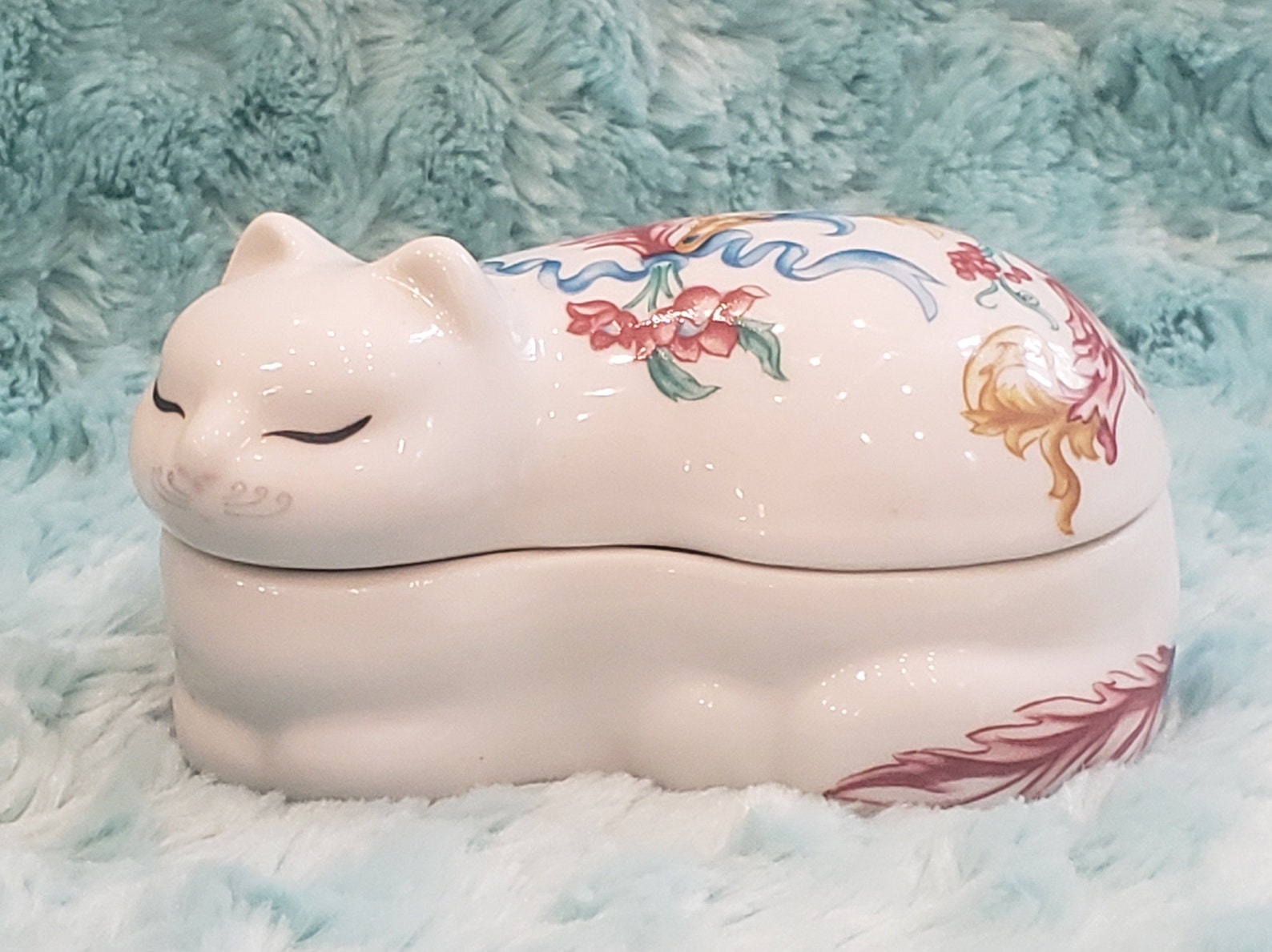 Porcelain Cat Trinket Box Elizabeth Arden Palais de Etsy
