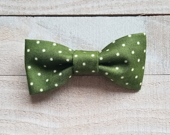 Green Polka Dot Clip On Bow-Tie, Little Boys Clip On Bow Tie, Dark Green Boys Wedding Bow Tie