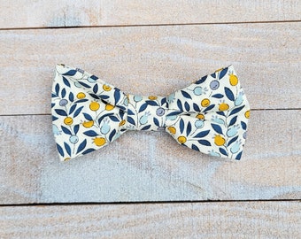 Whispy Blue and Yellow Floral Clip On Bow-Tie, Little Boys Clip On Bow Tie, Blue Floral Boys Bow Tie, Toddler Bow Tie, Boys Floral Bowtie