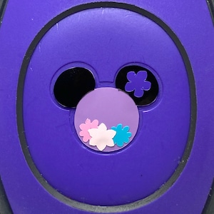 Isabela Madrigal Decal for MagicBand 2 or MagicBand+ | Encanto Vinyl Sticker for Disney World Magic Band Puck Mickey | Decoration for Wrist