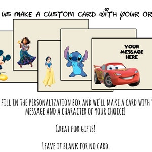 Puede incluir: Una imagen digital que muestra una variedad de personajes de dibujos animados, incluyendo Mickey Mouse, Stitch, Blancanieves, Moana y Rayo McQueen. La imagen es una plantilla para una tarjeta personalizada con el texto "Tu mensaje aqu&iacute;".