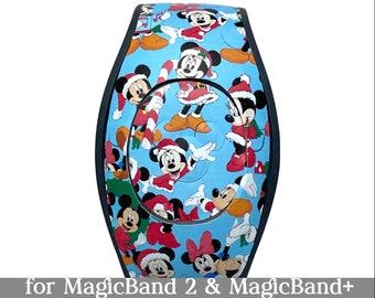 Christmas Mickey & Minnie Skin for MagicBand 2 or MagicBand+ | Holiday Magic Band Decal | Disney Trip Sticker | Fits Child or Adult Band