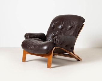 ノルウェーのRYBO Mobler社のためにエルサとノルダール・ソルハイムがデザインしたラウンジチェア「Ry Wing」、1970年代