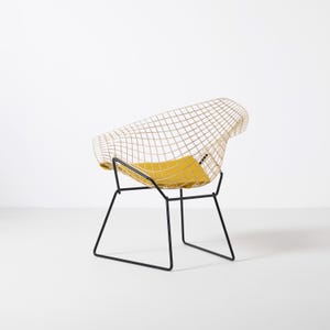 Vintage Harry Bertoia Diamond chair, Knoll, circa 1960s, reupholstered