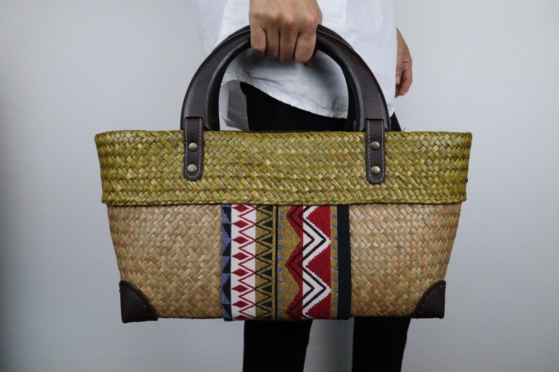 straw tote bag