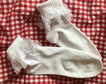 Lace Trim Socks